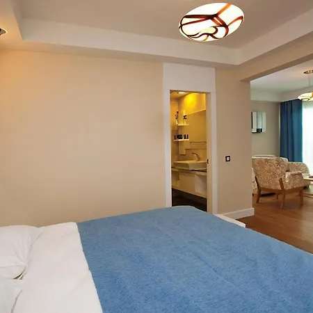 Hotel Voyage Golturkbuku