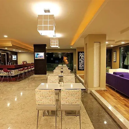 Hotel Voyage Golturkbuku