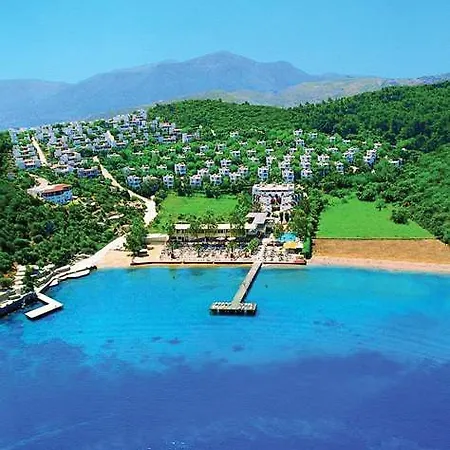 Voyage Hotel 5*