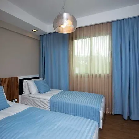 Voyage Hotel