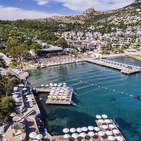 Voyage Hotel Türkbükü