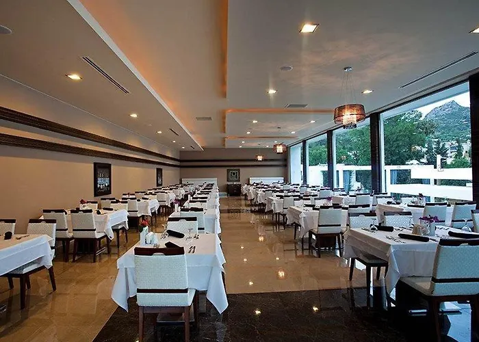 Отель Voyage 5*