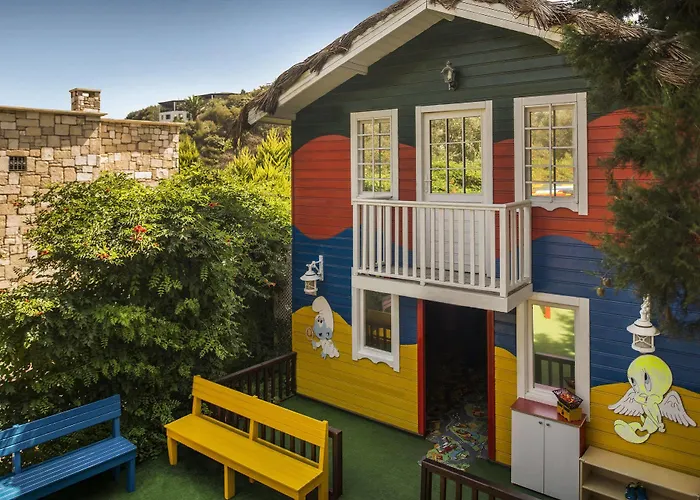 Voyage Ξενοδοχείο 5*